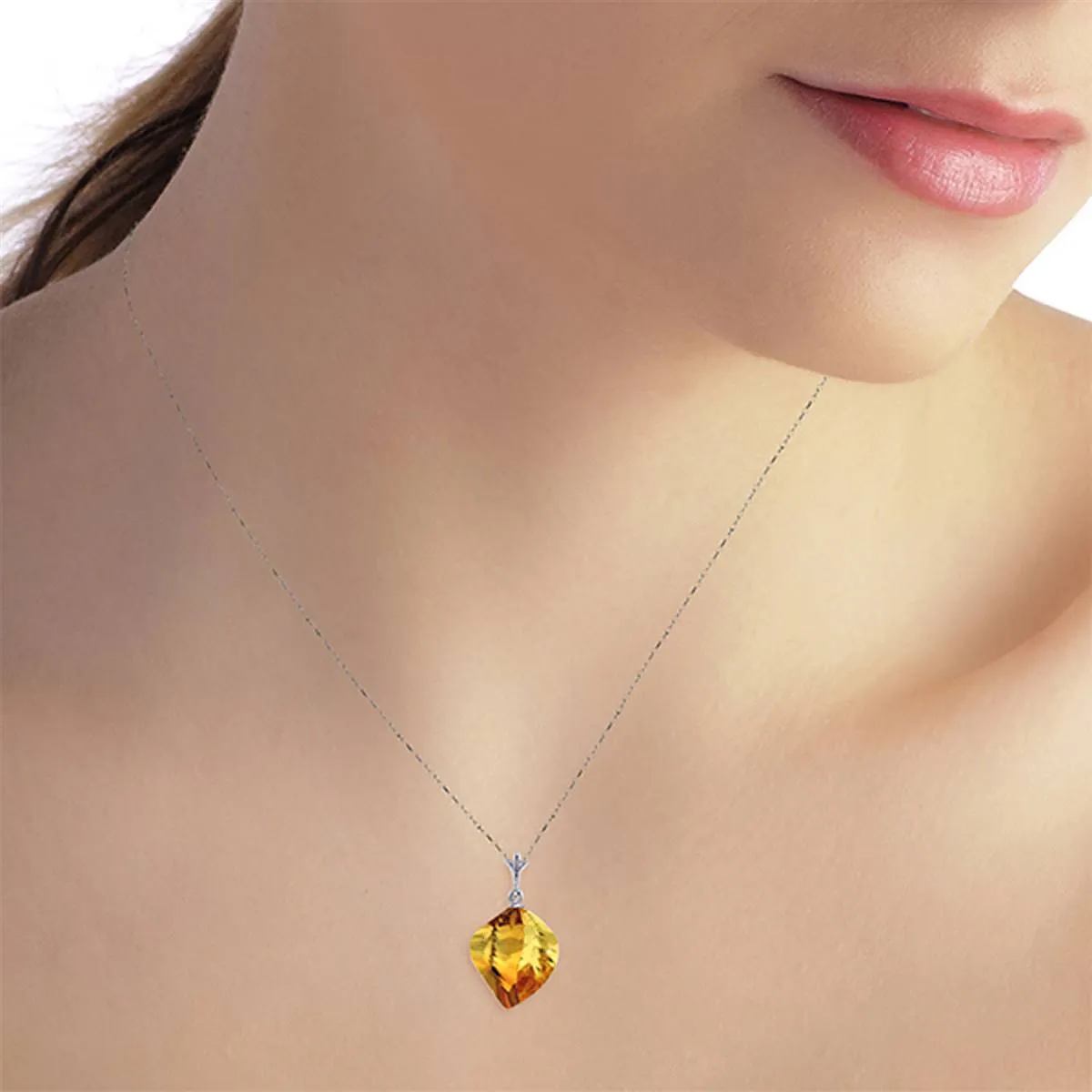 11.75 Carat 14K Solid White Gold Necklace Twisted Briolette Citrine