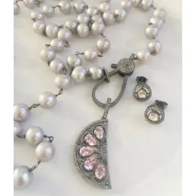 Freshwater Pearl Necklace with Diamond Clasp
